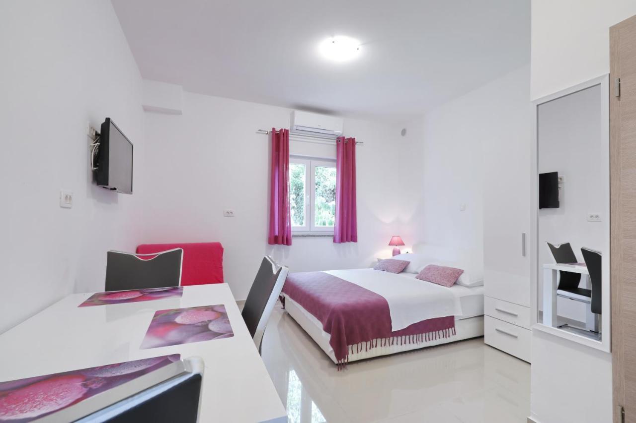 Villa Bobic Kraj  ภายนอก รูปภาพ