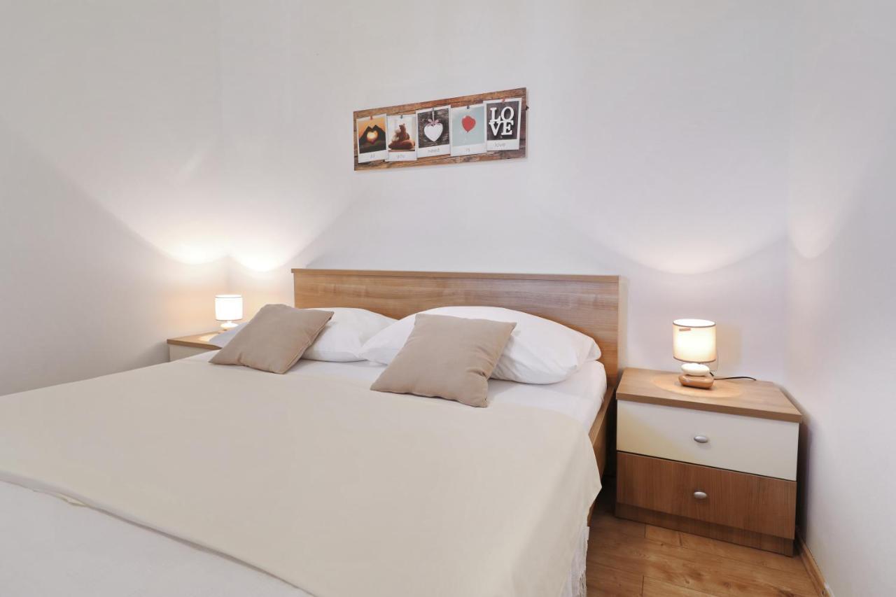 Villa Bobic Kraj  ภายนอก รูปภาพ